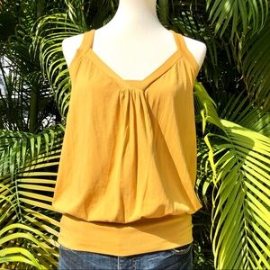 Nicole Miller sleeveless top size large